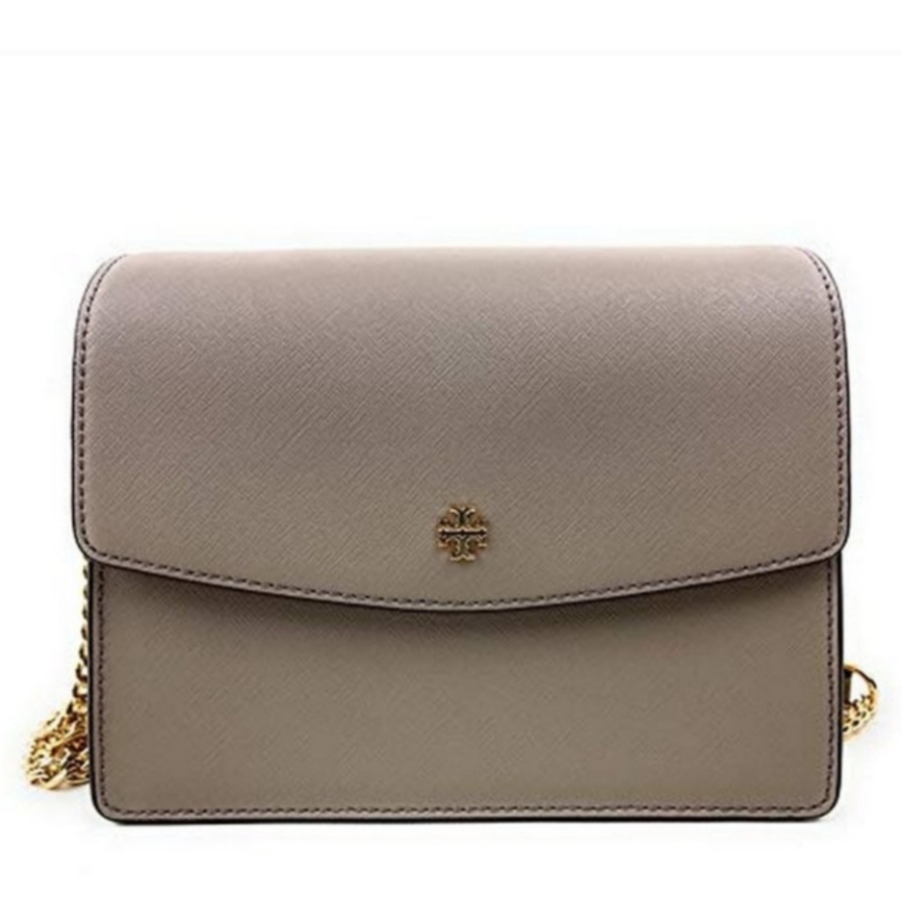 Like New Tory Burch Emerson Envelope Adjustable Leathe Shoulder / Crossbody Bag